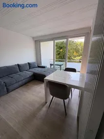 Grand studio avec parking privé - Image 1
