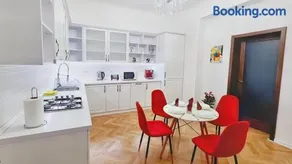 Spacious 5* luxury in historic center free parking - Image 3