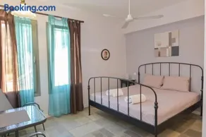 Villa Santa Friday - Image 5