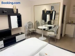 Studio Gaby - Image 4