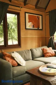 RR Tiny House - in town sanctuary, pet friendly - Image 3