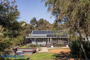 Lockn Heart Homestead - Image 1