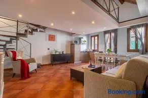 Sa Domo Apartments - Image 1