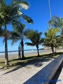Seu Refúgio em Caiobá Conforto e Mar a Poucos Passos - Image 2