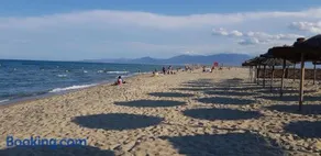 Les mobilhomes helvétiques 4 étoiles Mar Estang Canet en Roussillon - Image 1