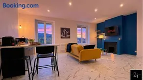 LE 21 - Suite SPA Premium - Jacuzzi Privatif & Vue Rhône - Image 4