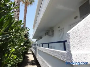 Michalis Studios & Apartments - Image 3