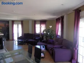 LUXURIOUS - Image 3