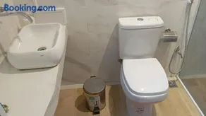 Casa grande com 3 suítes, piscina e área gourmet com churrasqueira - Image 4