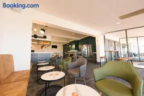 Barwon Heads Hotel - Image 2