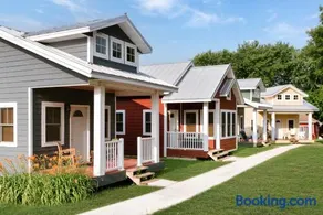 The Theatre District of Okoboji - The Green Room - Image 2