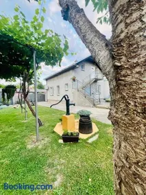 Surčin Grape Vine Apartments - Image 2