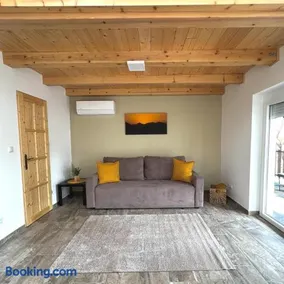 Jolcsi Apartman - Image 4