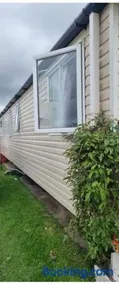 Lido Beach Caravan - Image 3