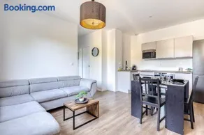 CityLodge Evreux - Spacieux 40m2 1 ch Parking WiFi - Proche Centre & Gare - Image 1