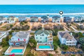 Large beachside house with ocean view, W/D, private hot tub & central AC - Image 3
