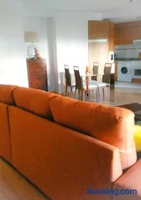 Cangas Plaza - Image 5