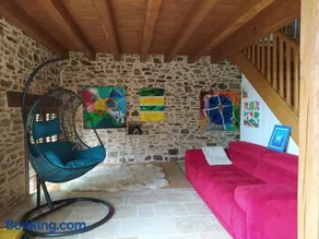 Gîte de charme en Dordogne avec Piscine et jardin - Image 2