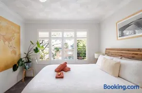 Lovley Sunlit Apartment Walking Distance To Cronulla Mall And Cronulla Beach - Image 2