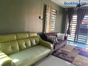 Asu Homestay w Private Pool - Batu Gajah,Perak - Image 3