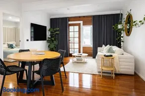 Mooloolaba Beach Home - Image 5
