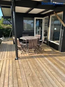 Holiday Idyll With Water Views - Image 3