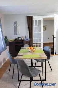 Cosy and Charming 2-bedroom apartment - Image 3