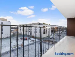 Sunflower - Modern large charming apartment with balcony - Image 1