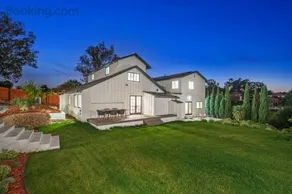 Spacious Modern Farmhouse Retreat with Two Kitchens and Pool - Ideal for Large Groups and Families - Image 3