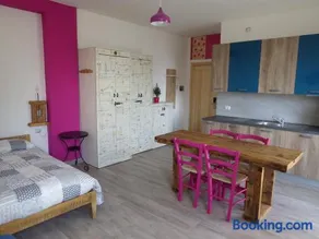 AltaValle Holiday Home, bilocale LIME e monolocale PINK - Image 4