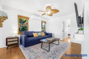 2BR-2 mins to Ocean-Sleeps 8-Pets - Image 2