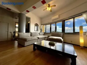 Ocean View Orange House - Image 4
