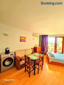 Studio Flat Saint Vlas - Image 4