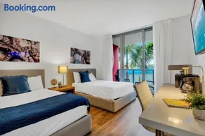 Modern Resort - Apartment with Balcony, Pool and Gym - Image 1