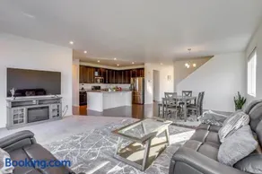 Near Rocky Mountain Arsenal: Commerce City Home - Image 1