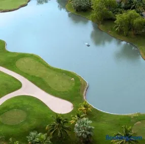 Magnificent Canal House with Dock and Adjacent Golf - Image 5