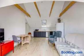 Rooftop Apartment - Image 3