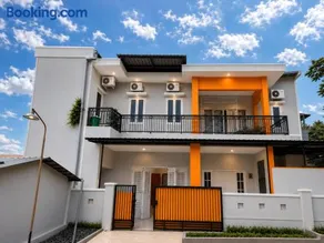 Semarang Day Inn - Image 1