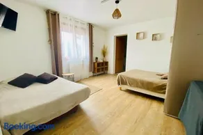 Joli Appartement Proche Plage - Image 4