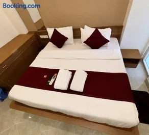 Hotel Yuvraj Stay - Image 3