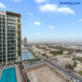 Signature 2-Bedroom Apartment with Private Pool - Image 4