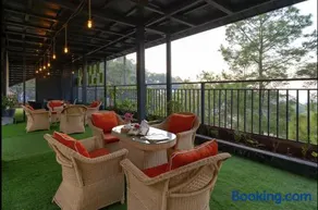 Aykon Villa Estate Best Luxury Villa In Kasauli - Image 3