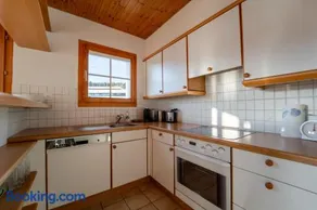 Light Alpine Apartment with View Heart of Flims - Image 4