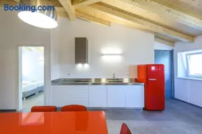 Casa Kaki - Eco friendly Apartments with Parking & Private Courtyard - Image 1