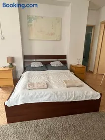 Wash House Apartman - Image 2