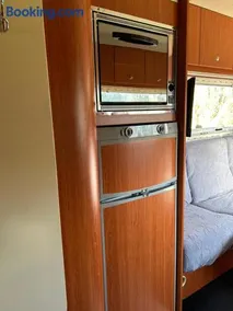 Mobile home - Image 1