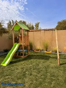 Maison morderne avec jardin paysager & Spa haut de gamme - Image 1
