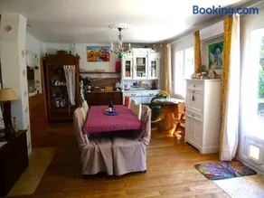 MAISON avec PISCINE, détente et jeux en Provence - Image 2