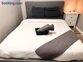 Flowealth Suites - Private Rooms Near West Edmonton Mall - Image 4