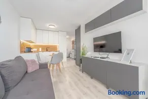 SkyFlat Bratislava-New Apartment near Airport - Image 2